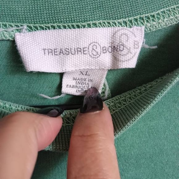 Treasure & Bond Green Long Sleeve Tee - Picture 4 of 5